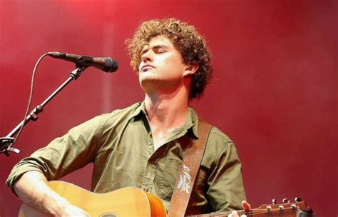  La Gira Mágica de Vance Joy: ¿Un Renacimiento Folklórico para la Era Moderna?