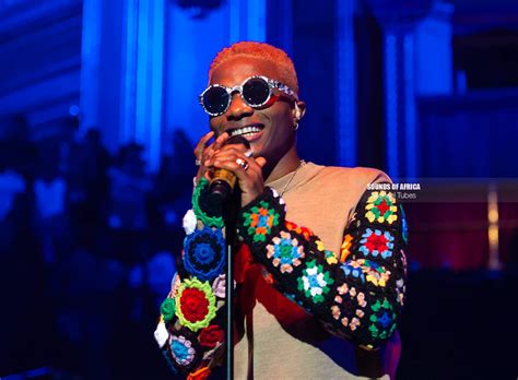 El Baile Mágico de Wizkid en Madrid: Un Concierto que Resonó con Ritmos Afrobeats y Alegría Incontenible